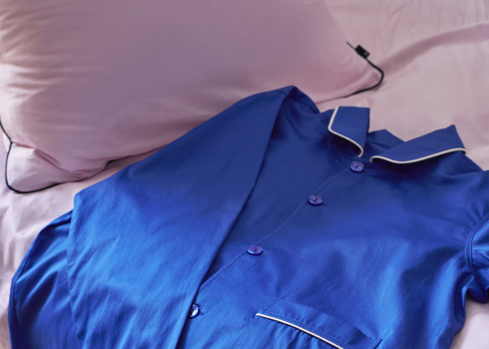 Becken und Pyjama